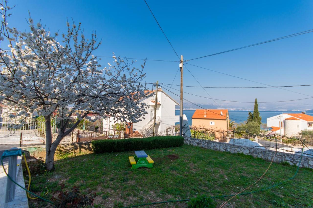 Apartments By The Sea Slatine, Ciovo - 1126 Trogir Zewnętrze zdjęcie