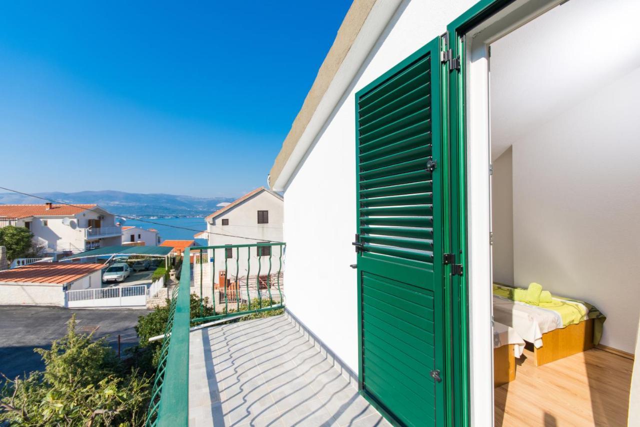 Apartments By The Sea Slatine, Ciovo - 1126 Trogir Zewnętrze zdjęcie